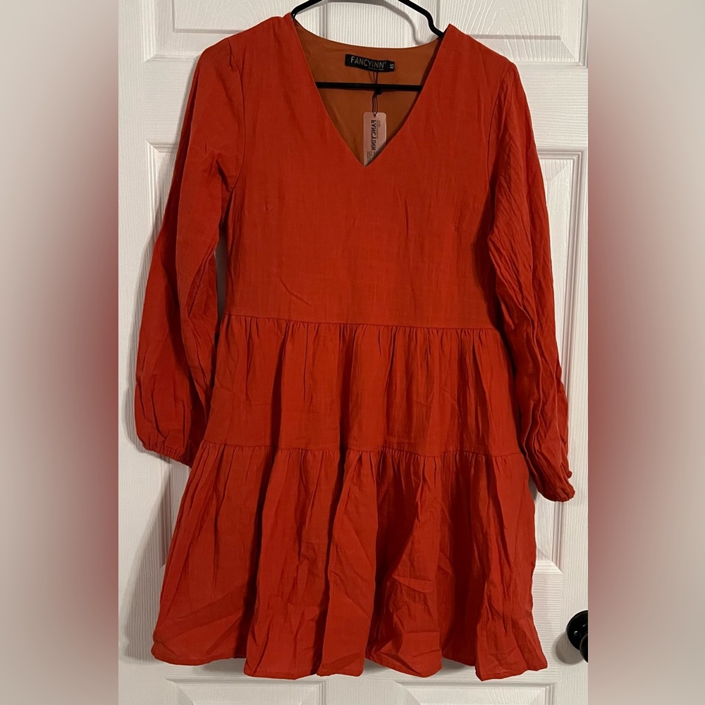 FANCYINN Women’s Xs Long Sleeve Orange V Neck Dress NWT